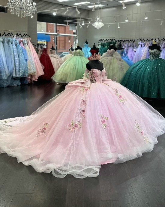 Dreamlike Pink Quinceanera Dress 2024 Off Shoulder Vestidos De Baile Formal Occasion Dresses Party Dress