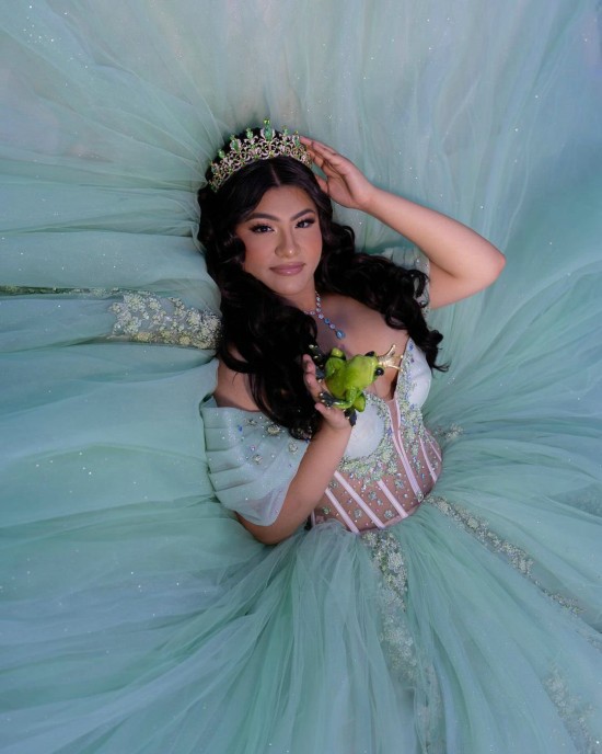 Off The Shoulder Mint Green Quinceanera Dresses With Horsehair