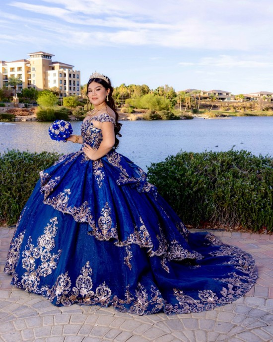 Off Shoulder Blue Quinceanera Dress Floral Glitter Ball Gown Sweetheart Neck Floral Appliques Cocktail Dresses 2024