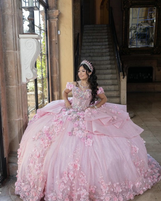 Off Shoulder Bow Quince Dress Pink Vestidos De 15 Anos Crystal Sweetheart Neck Vestidos De XV Anos With 3D Flowers