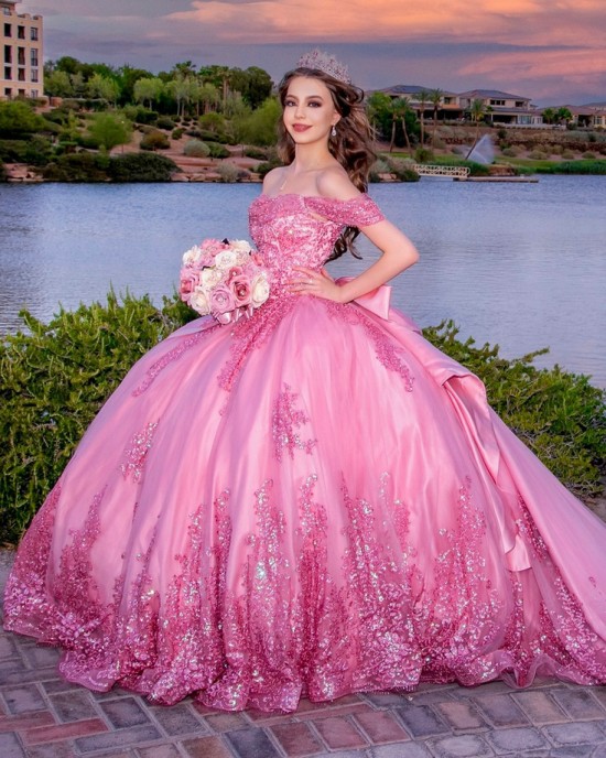 Off Shoulder Hot Pink Quinceanera Dress Sequin Lace Appliques Birthday Party Gowns Sweetheart Neck Vestidos De 15 Anos