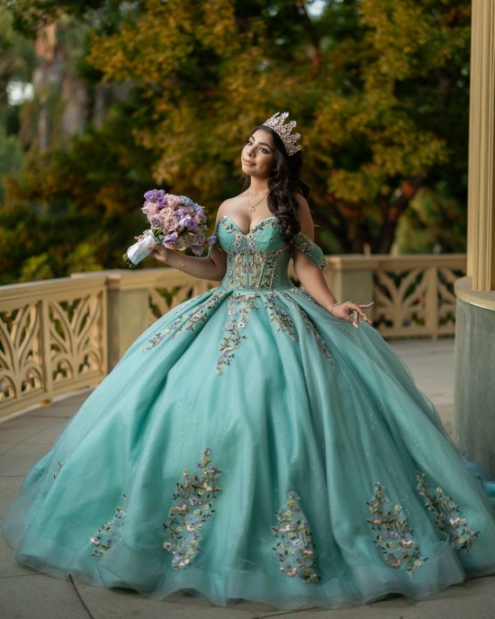 Off Shoulder Quince Dress Aqua Blue Vestidos De 15 Anos Lace Appliques Sweetheart Neck Vestidos De XV Anos