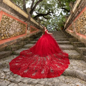 Off Shoulder Quince Dress Red Vestidos De 15 Anos Lace Appliques Sweetheart Neck Vestidos De XV Anos