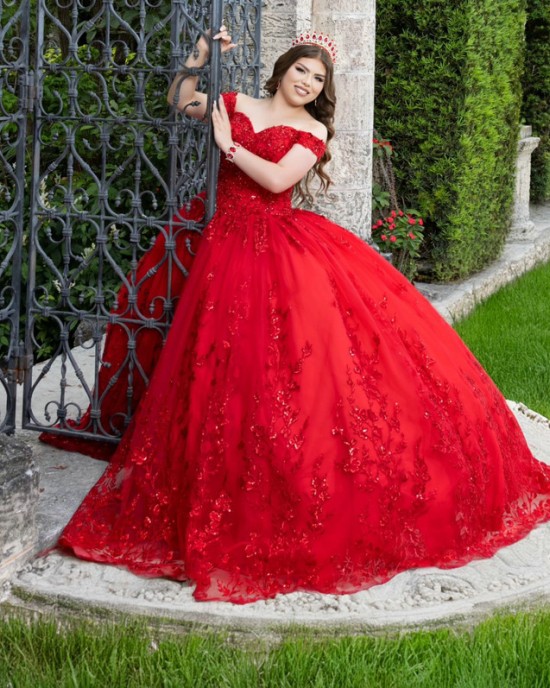 Off Shoulder Quince Dress Red Vestidos De 15 Anos Lace Appliques Sweetheart Neck Vestidos De XV Anos