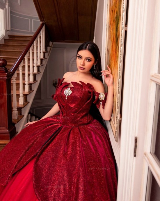 Off Shoulder Red Quinceanera Dress Ball Gown Sequins Corset Sweet 16 Vestido De 15 Anos