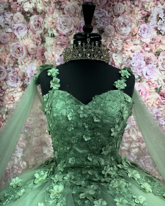 Shiny Green Quinceanera Dresses Mexican Sweetheart Ball Gown Cape Sleeve Vestidos De 15 Anos