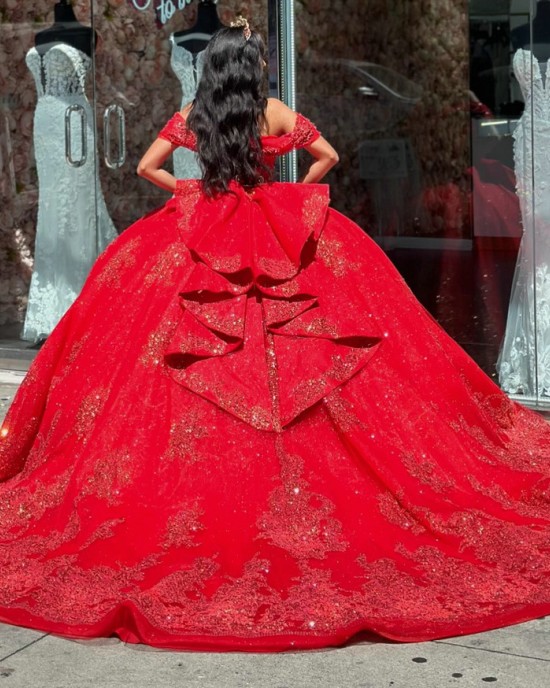 Shiny Red Quinceanera Dress Sweetheart Neck Sweet 15 Gowns Sequin Vestidos De 15 Anos With Bow