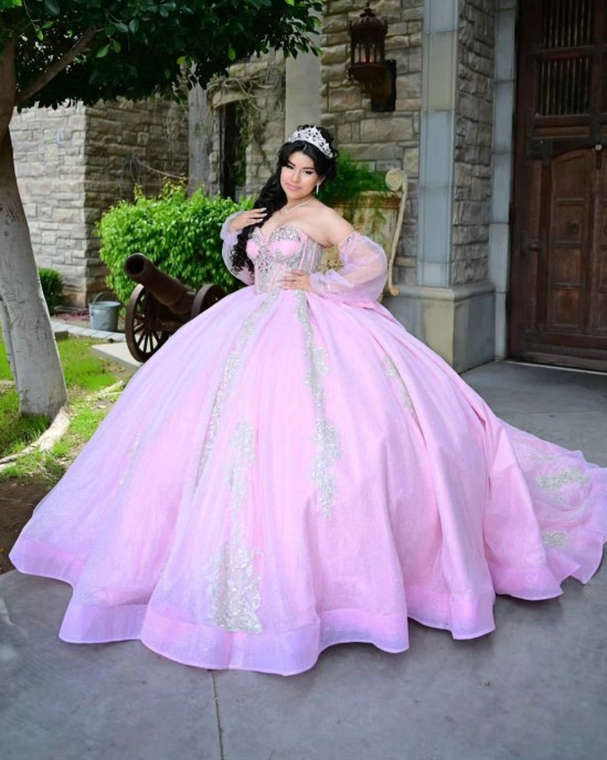 Sleeveless Pink Quinceanera Dress Sequin Crystal Birthday Party Gowns Lace Appliques Sweetheart Neck Vestidos De 15 Anos