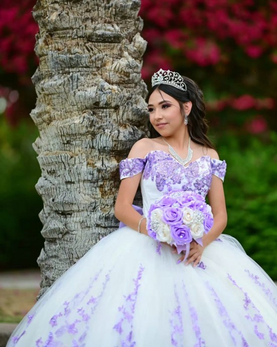 White On Lilac Vestidos De 15 Anos Sweetheart Neck Quinceanera Dress Sequin Off Shoulder Sweet 15 Gowns With Bow