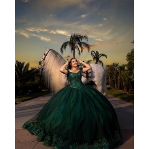 Sweetheart Neckline Lace Appliques Metallic Sequins Emerald Green Quinceanera Dress