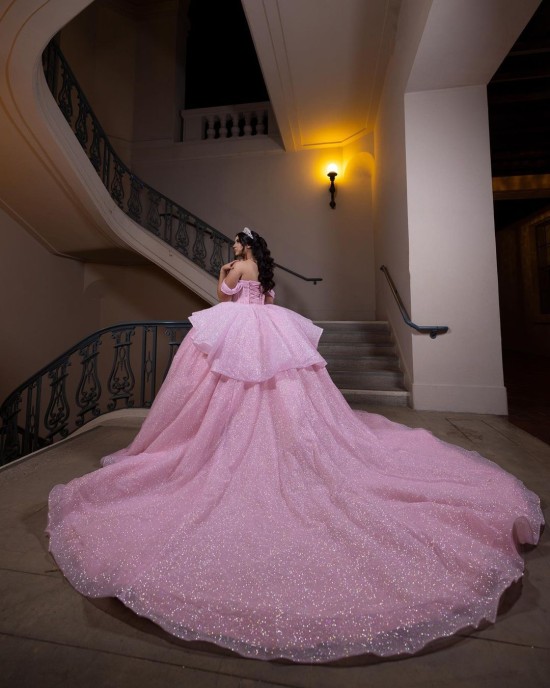 Off Shoulder Beading Ball Gown Sweetheart Neckline Pink Quinceanera Dresses