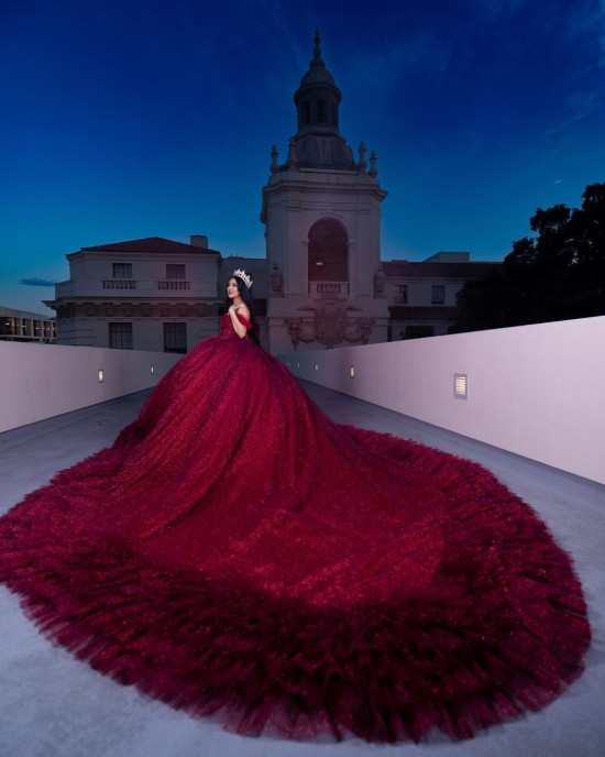 Off Shoulder Sweetheart Necklin Ball Gown Metallic Sequin Burgundy Quinceanera Dresses