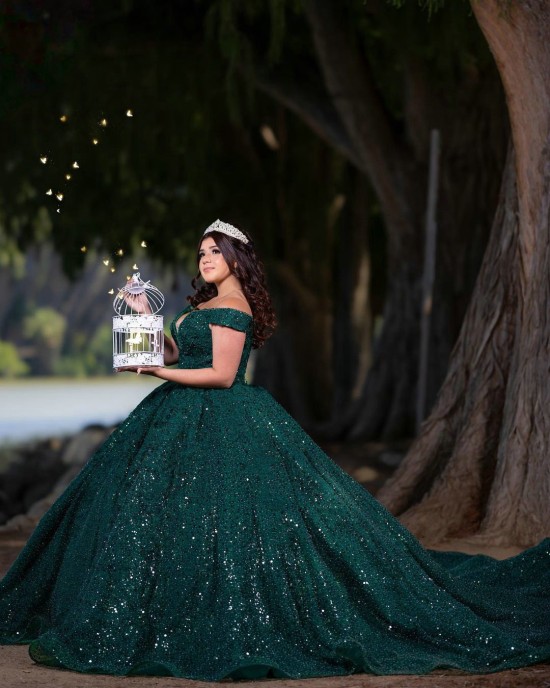 Off Shoulder Sweetheart Necklin Metallic Sequin Emerald Green Quinceanera Dress