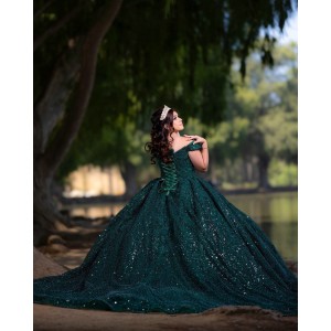 Off Shoulder Sweetheart Necklin Metallic Sequin Emerald Green Quinceanera Dress