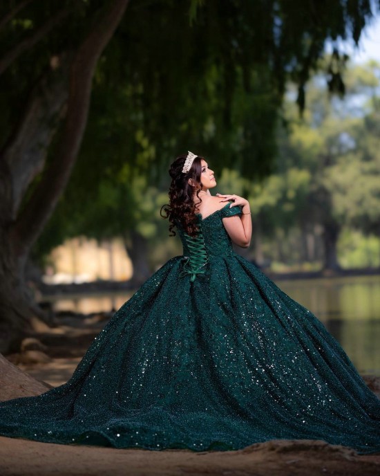 Off Shoulder Sweetheart Necklin Metallic Sequin Emerald Green Quinceanera Dress