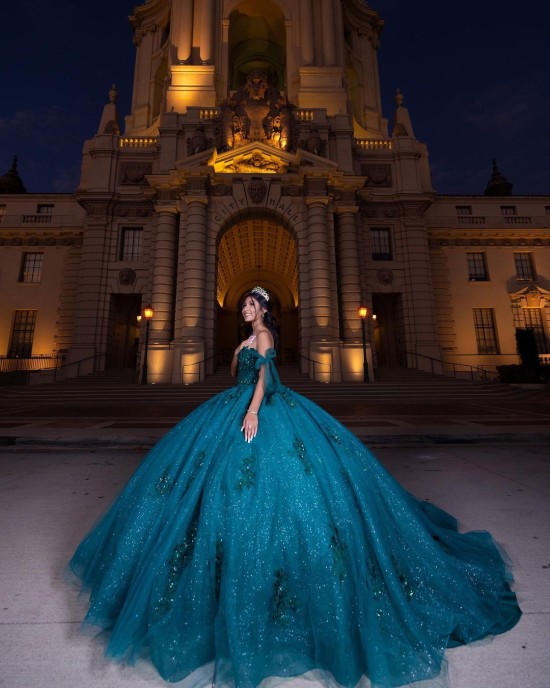 Sweetheart Neckline Off Shoulder Sequin Ball Gown Lace Appliques Emerald Green Quinceanera Dresses