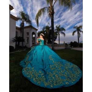 Off Shoulder Lace Appliques Ball Gown Sweetheart Neckline Capri Blue Quinceanera Dresses