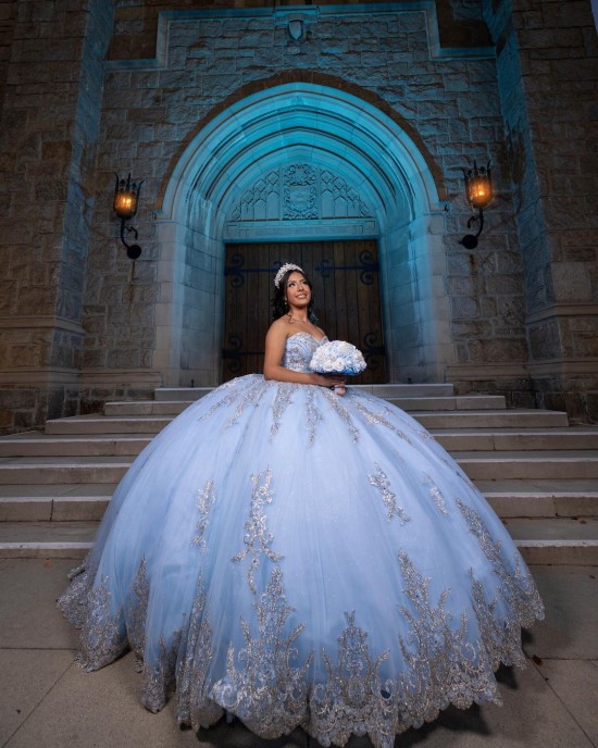 Strapless Sleeveless Ball Gown Sweetheart Neckline Sky Blue Quinceanera Dresses