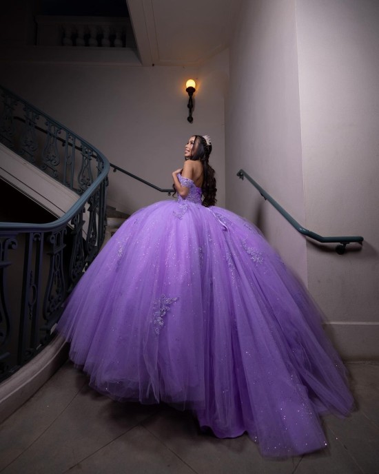 Sweetheart Neckline Ball Gown Off Shoulder Sequin Lilac Quinceanera Dresses