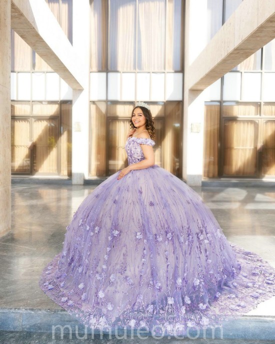 Lilac Quince Dress Sequin Sleeveless Girls Ball Gown Sweet 16 Dresses Sweetheart Neck Lace Appliques Women 2024 Ball Gown