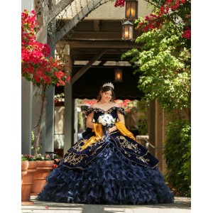 Off Shoulder Ruffled Navy Blue Quinceanera Dresses Lace Appliques V Neck 15 Dress