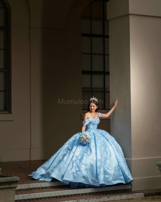 Off Shoulder Sky Blue Quinceanera Dresses Lace Appliques Sweetheart Neck 15 Dress