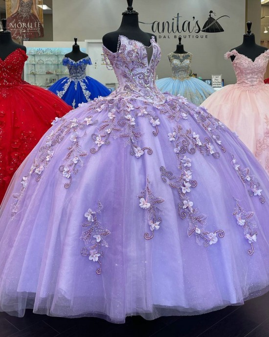 Boat Neck Full length Lilac Quinceanera Dresses With Floral Appliques