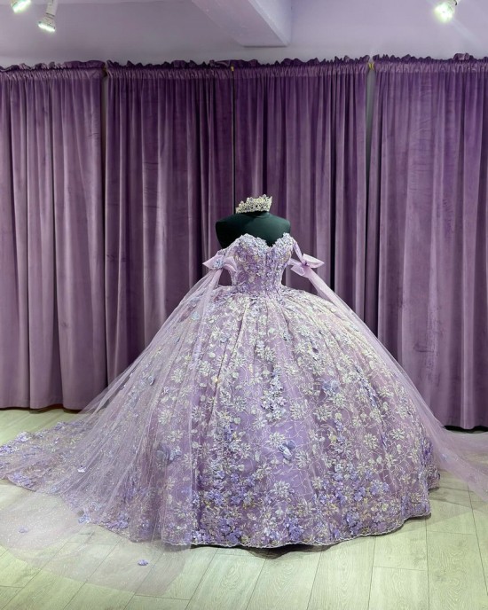 Cape Sleeve Lilac Quince Dresses Sweetheart Neckline 15 Dress With 3D Floral Appliques