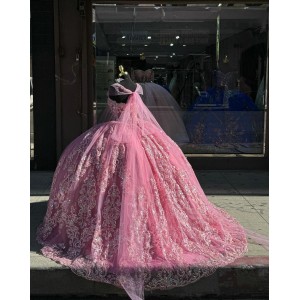 Sweetheart Neckline Hot Pink Quinceanera Dresses Lace Appliqued Off Shoulder 15 Dress