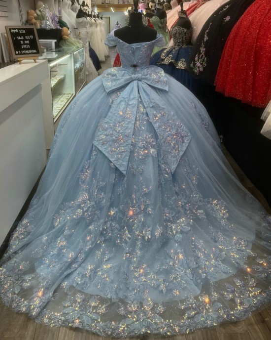 Glitter Crystal Sky Blue Quince Dresses Sweetheart Neck Ball Gown Lace Appliques 15 Dress With Bow