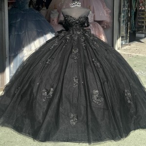 Off Shoulder Black Quinceanera Dresses Sweetheart Neck Ball Gown Metallic Sequin 3D Floral Appliques 15 Dress With Bow