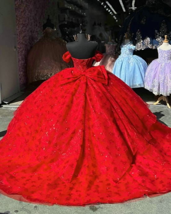 Red Quince Dresses Scoop Neck Ball Gown Metallic Sequin 15 Dress With Bow