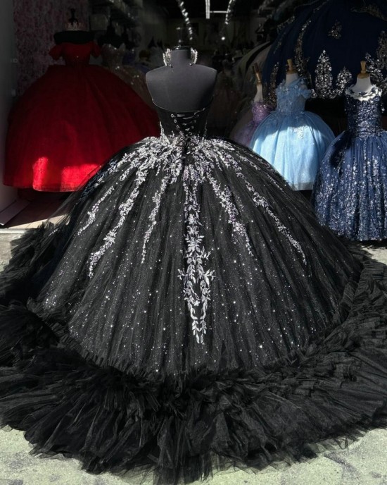 Ruffled Black Quinceanera Dresses Sweetheart Neck Sleeveless Ball Gown Metallic Leaf 15 Dress