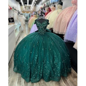 Spaghetti Strap Green Quince Dresses Lace Appliques 15 Dress Sweetheart Neck Ball Gown