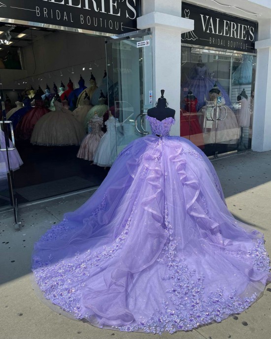 Long Sleeve Lilac Quinceanera Dress Sweetheart Lace Appliques 15 Dresses