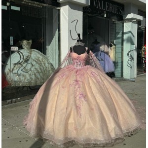 Long Sleeve Rose Gold Quinceanera Dresses Lace Appliques Ball Gown Sweetheart 15 Dress