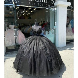 Off Shoulder Black Quinceanera Dress Sweetheart Beading 15 Dresses With 3D Floral Appliques Ball Gown