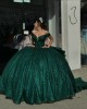 Off Shoulder Emerald Green Quince Dress Sweetheart Neck Crystal Ball Gown Metallic Sequin 15 Dresses