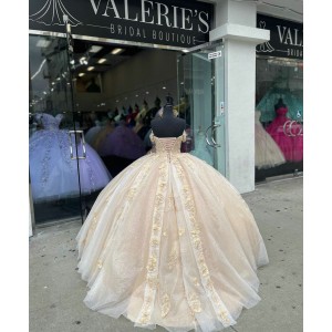 Off Shoulder Rose Gold Quinceanera Dress Sweetheart 15 Dresses With 3D Floral Appliques Ball Gown