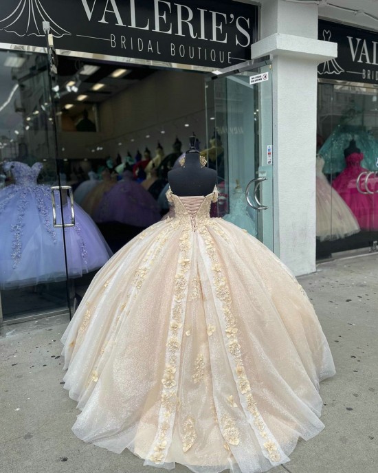 Off Shoulder Rose Gold Quinceanera Dress Sweetheart 15 Dresses With 3D Floral Appliques Ball Gown