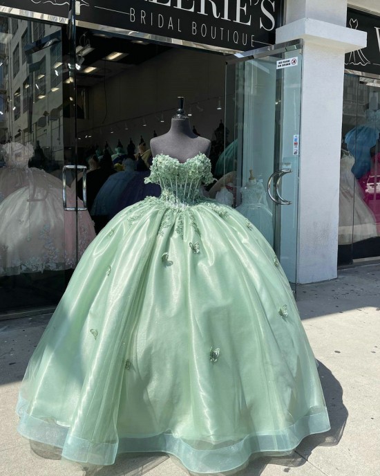 Off Shoulder Sage Green Quinceanera Dress Sweetheart Lace Appliques 15 Dresses With Three Dimensional Butterfly