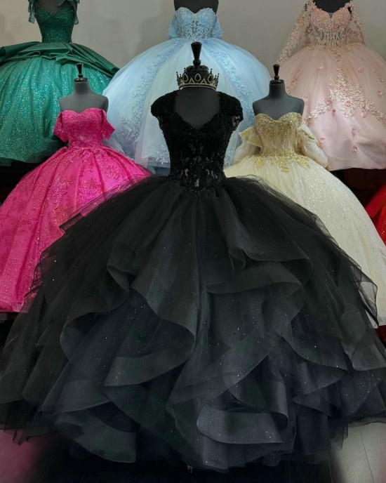 Ruffled Black Quince Dress V Neck Beading Ball Gown Metallic Sequin 15 Dresses