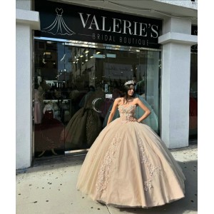 Strapless Champagne Quince Dresses Sweetheart Neck Crystal 15 Dress Lace Appliques Ball Gowns