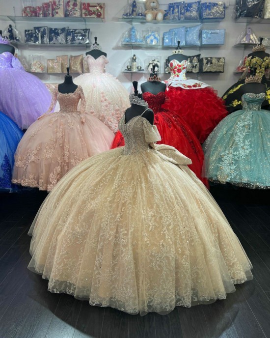 Sweetheart Neck Champagne Quinceanera Dress Off Shoulder Metallic Sequin 15 Dresses With Bow