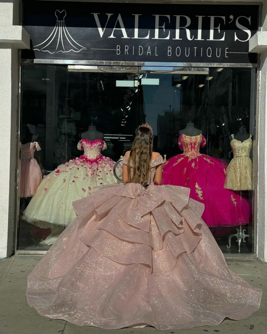 Tiered V Neck Pink Quinceanera Dresses Off Shoulder Ball Gown Metallic Sequin 15 Dress With Bow