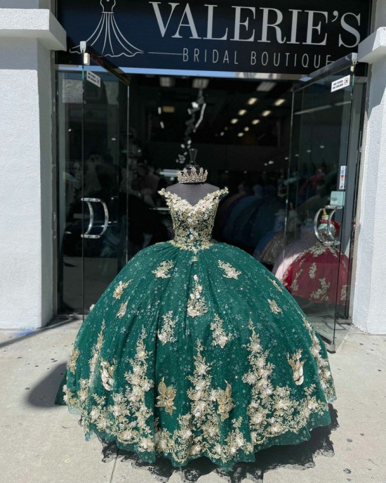 V Neck Green Quinceanera Dress Off Shoulder 15 Dresses With 3D Floral Appliques