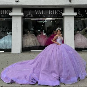 V Neck Lilac Quinceanera Dresses Off Shoulder Ball Gown Metallic Sequin Crystal 15 Dress