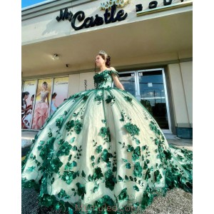 Off Shoulder Green On White Quinceanera Dresses Sweetheart Neck 15 Dress With 3D Flowers