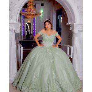 Off Shoulder Sage Green Quinceanera Dress Lace Appliques Sweetheart Neck 15 Dresses With Bow