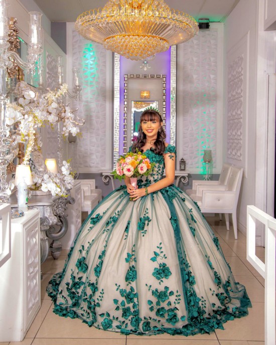 Sweetheart Neck Green On Nude Quinceanera Dress Off Shoulder 15 Dresses With 3D Flowers